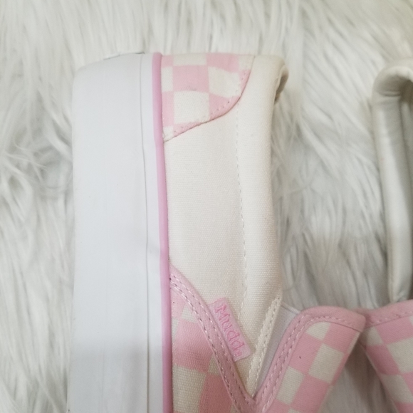 COPY - MUDD Slip-On Sneakers Color White And Pink SIZE 8...!!! - Picture 8 of 17